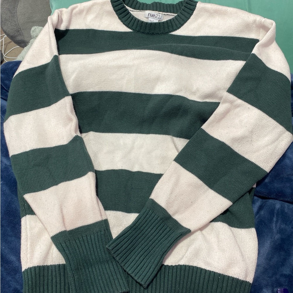 Rue21 Men's Sweater with Green and Cream Stripes